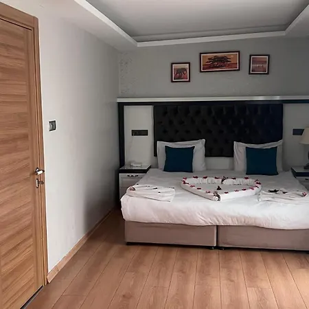 Отель Maritime Boutique
