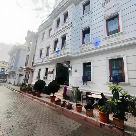 Отель Maritime Boutique
