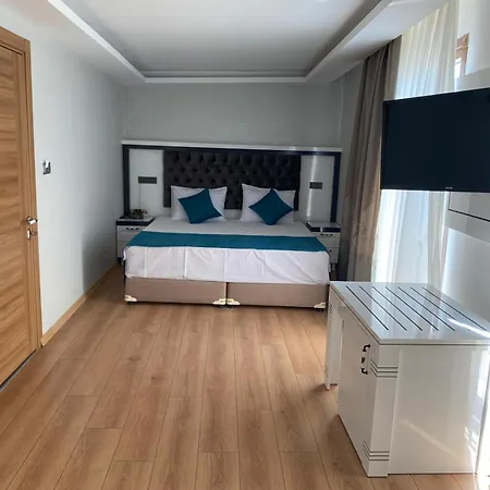 Maritime Boutique Hotel 3*