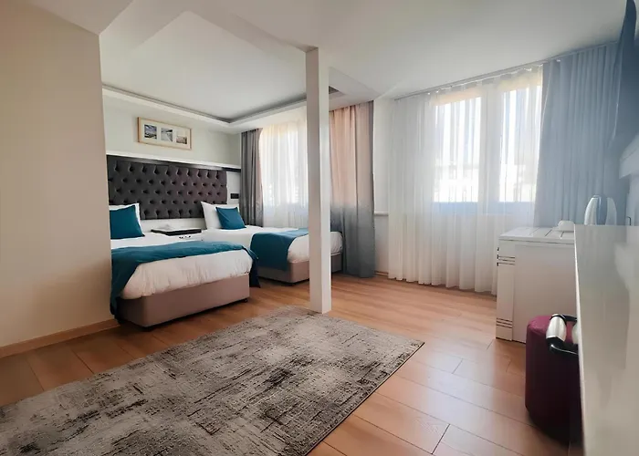 Maritime Boutique 3*